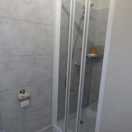 25 M2, 900m De La